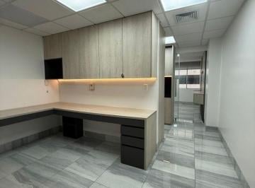 Oficina comercial , Guayaquil · En Alquiler Linda Oficina Comercial Semi - Amoblada en El Edificio "Platinium Ii”, Area 50 m²