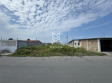 Terreno / Lote , Salinas · Se Vende Terreno en Salinas Sector La Floresta