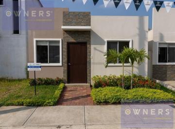 Casa · 83m² · 2 Habitaciones · Venta de Casa en Ubanizacion Paseo del Sol (Vm)