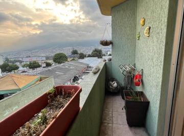 Departamento de 3 habitaciones, Quito · Vendo Hermoso Departamento Sector La Kennedy