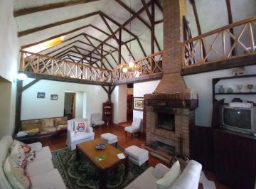 Hacienda-Quinta de 4 habitaciones, Tabacundo · Venta Quinta en La Carretera, La Finca Está en Vía Tabacundo Cajas Cerca a Cayambe