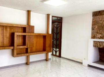 Oficina comercial · 63ha · 3 Habitaciones · Oficina Amplia en Renta en El Centro de Ambato