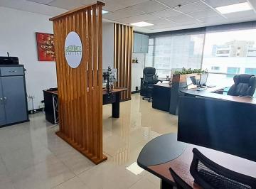 Oficina comercial , Quito · Venta Oficina en La Carolina – Av República | 60 m² + Parqueadero | Edificio Corporativo | $98k