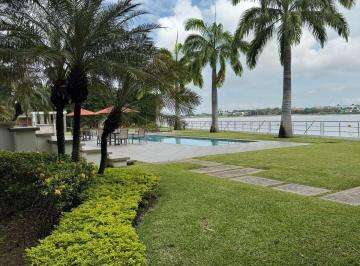 Departamento de 3 habitaciones, Guayaquil · Dpto Al Rio Lindisimo Disenado y Equipado