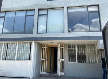 Casa · 736m² · 3 Habitaciones · 6 Estacionamientos · Jipijapa, Casa Comercial en Renta, 736 m², 3 Pisos