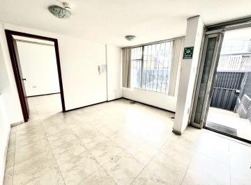 Oficina comercial de 4 habitaciones, Quito · Oficina de Alquiler Jipijapa Sector Coral 150 m $370