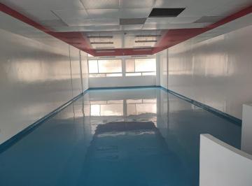 Bodega-Galpón · 216m² · 1 Estacionamiento · Bodegas de Venta en Quito en La Eloy Alfaro