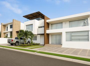 Departamento · 135m² · 3 Habitaciones · 2 Estacionamientos · Departamento de 3 Dorm. y 135 m² en Ciudad del Mar