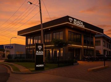 Local comercial , Guayaquil · Alquilo Local Comercial en Planta Baja Plaza Diamante 38 m²