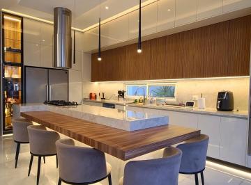 Casa de 4 habitaciones, Guayaquil · De Lujo Espectacular Casa en Venta Isla Mocoli Urb. Exclusiva