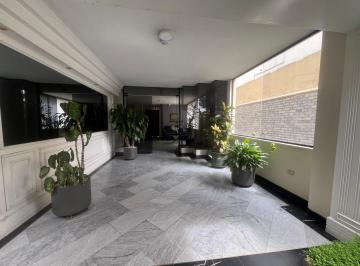 Departamento de 3 habitaciones, Quito · Quito Tenis, Frente a Parque Azkunaga 380 m², 3d, Balcón