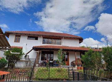 Casa de 9 habitaciones, Quito · Casa Rentera de Venta, Terreno Suite, Sector Calderon Bonanza Siat Quito