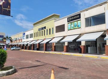 Local comercial , Daule · Alquiler Locales Comerciales de 55 m² y 110 m² en C C Mix Center Jy