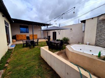 Casa de 4 habitaciones, Milagro · Alquilo Casa en Milagro con Jacuzzi - Margarita 1
