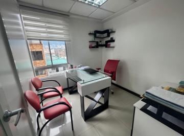 Oficina comercial , Quito · Oficina en Venta Amoblada, 48 m² Av 12 de Octubre y Colon