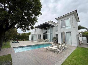 Casa de 3 habitaciones, Guayaquil · Samborondon Ribera del Batan Hermosa Casa en Venta