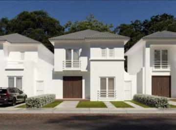 Casa de 3 habitaciones, Guayaquil · Porton del Rio Hermoso Proyecto de Casas a Estrenar