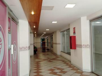 Local comercial · 1266m² · 20 Estacionamientos · Venta Para Inversión Excelente Plaza Comercial con 14 Locales Arrendados.