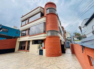 Casa de 3 habitaciones, Quito · Casa en Venta en Conjunto Sector Quito Tenis Bajo