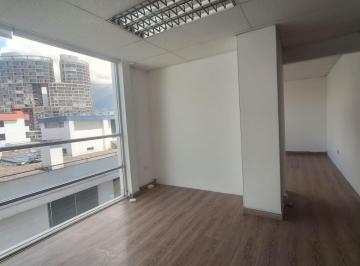 Oficina comercial · 100m² · 3 Habitaciones · 1 Estacionamiento · Renta o Venta Oficina Sector La Carolina