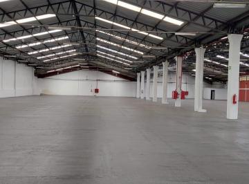 Bodega-Galpón de 2 habitaciones, Quito · Calderón, Bodega Arriendo 1489 m², Oficinas, Parqueaderos, Guardianía 24h, Complejo de Almacenaje