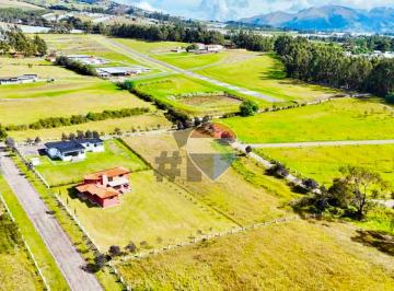 Terreno / Lote , Pedro Moncayo · Terreno en Venta en Tabacundo, Prados de Mojanda 1