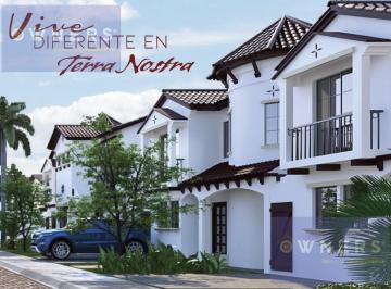Casa · 325m² · 4 Habitaciones · 2 Estacionamientos · Venta Casa Urbanizacion Terranostra 4 Dormt Piscina (Jlr)
