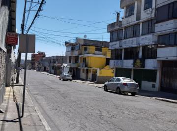 Casa de 14 habitaciones, Quito · Casa Rentera Independiente – Sector Chillogallo, Sur de Quito
