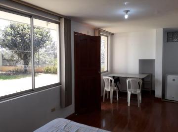 Suite · 60m² · 1 Habitación · Suite Amoblada en Cumbayá con Servicios Incluidos Cerca Scala Shopping