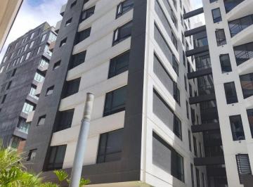 Departamento de 3 habitaciones, Quito · Catalina Aldaz - Alquilo Departamento 3 Dorm. 130 m²