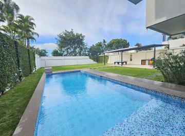 Casa de 4 habitaciones, Guayaquil · Villa Amoblada Alquiler Amplia