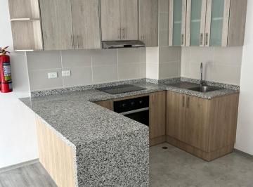 Departamento de 3 habitaciones, Quito · Moderno Departamento Av Eloy Alfaro