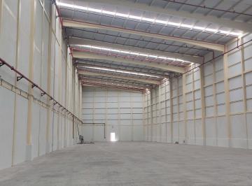 Bodega-Galpón , Guayaquil · Alquilo Bodega de 1350 m², Via a Daule, Excelente Ubicacion