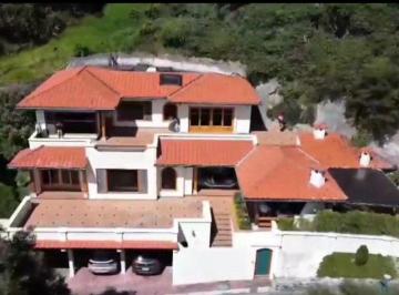 Casa de 2 habitaciones, Quito · Casa en Venta Sector Tumbaco Intervalles