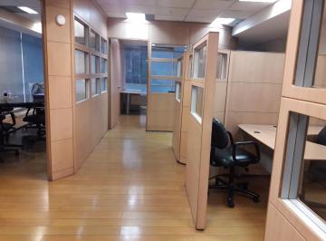 Oficina comercial de 10 habitaciones, Quito · Oficina Amoblada de Alquiler. La Carolina - República del Salvador