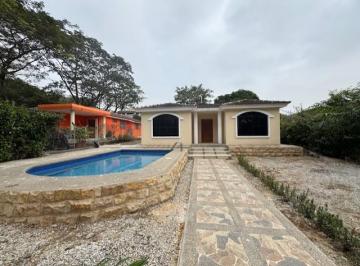 Casa de 3 habitaciones, Guayaquil · Se Vende Casa en Lago de Capeira, Guayaquil