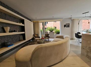 Suite · 94m² · 1 Habitación · 1 Estacionamiento · Vendo Suite Amoblada, Sector González Suárez