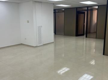 Oficina comercial , Quito · Oficina Comercial de 145 m² en Alquiler en La Carolina