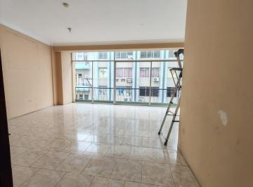 Oficina comercial de 2 habitaciones, Guayaquil · Alquiler de Oficina con Cafetería y Ambiente Privado – Centro de Guayaquil (W. L)