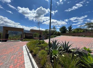 Terreno / Lote , Quito · Terreno Ubicado en Zona de Desarrollo de Tumbaco "Collaqui"