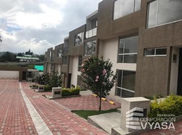 Casa · 116m² · 3 Habitaciones · 1 Estacionamiento · Valle de Los Chillos - San Carlos de Alangasí, a Estrenar Casa de Venta 116 m² (C - 3)