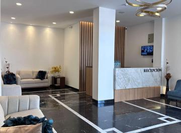 Edificio-Hotel-Fabrica de 32 habitaciones, Quito · Hotel Esquinero de Venta en Funcionamiento - Sector Hcam