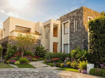 Casa de 3 habitaciones, Quito · Hermosa Casa de Venta en Puembo!