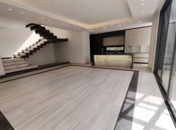 Departamento · 211m² · 4 Habitaciones · 3 Estacionamientos · Cumbayá, Penthouse en Venta, 320 m², 4 Habitaciones