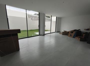Casa · 153m² · 2 Habitaciones · 2 Estacionamientos · Tumbaco, Casa en Venta, 153.01 m², 2 Habitaciones