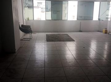 Edificio-Hotel-Fabrica , Guayaquil · Calles P. Icaza Vendo Edificio Rentero
