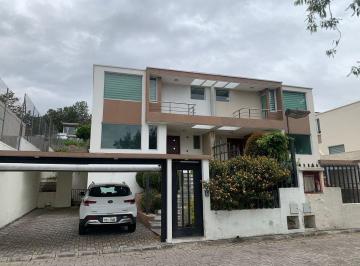 Casa de 3 habitaciones, Quito · Casa en Venta Cumbaya Barrio San Juan Alto 186 m²