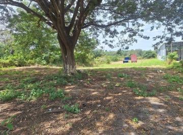Terreno / Lote , Guayaquil · Terreno Al Pie del Carretero, Se Puede Construir Alguna Infraestructura Que Se Ajuste a Tu Necesidad