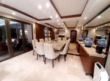 Casa de 6 habitaciones, Guayaquil · Casa Elegante en Venta en Urbanización San Isidro
