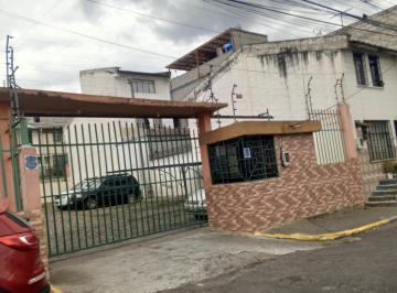 Casa de 2 habitaciones, Quito · Vendo Casa en Carapungo - $34.000